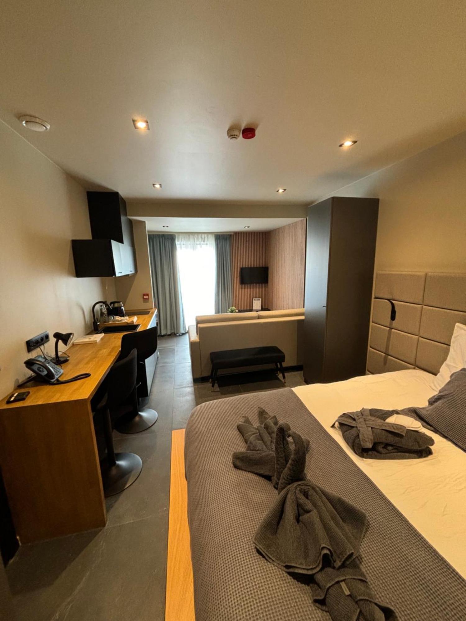 Hotel Mezza Notte Ronse Exterior photo